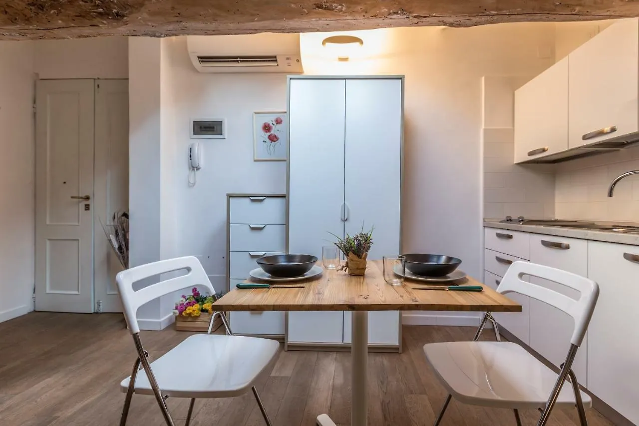 Pretty Oberdan - The Place Apartments Bolonia
