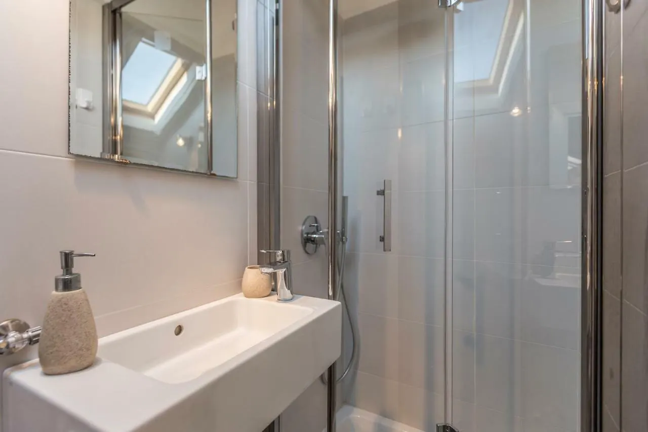 Pretty Oberdan - The Place Apartments Bolonia
